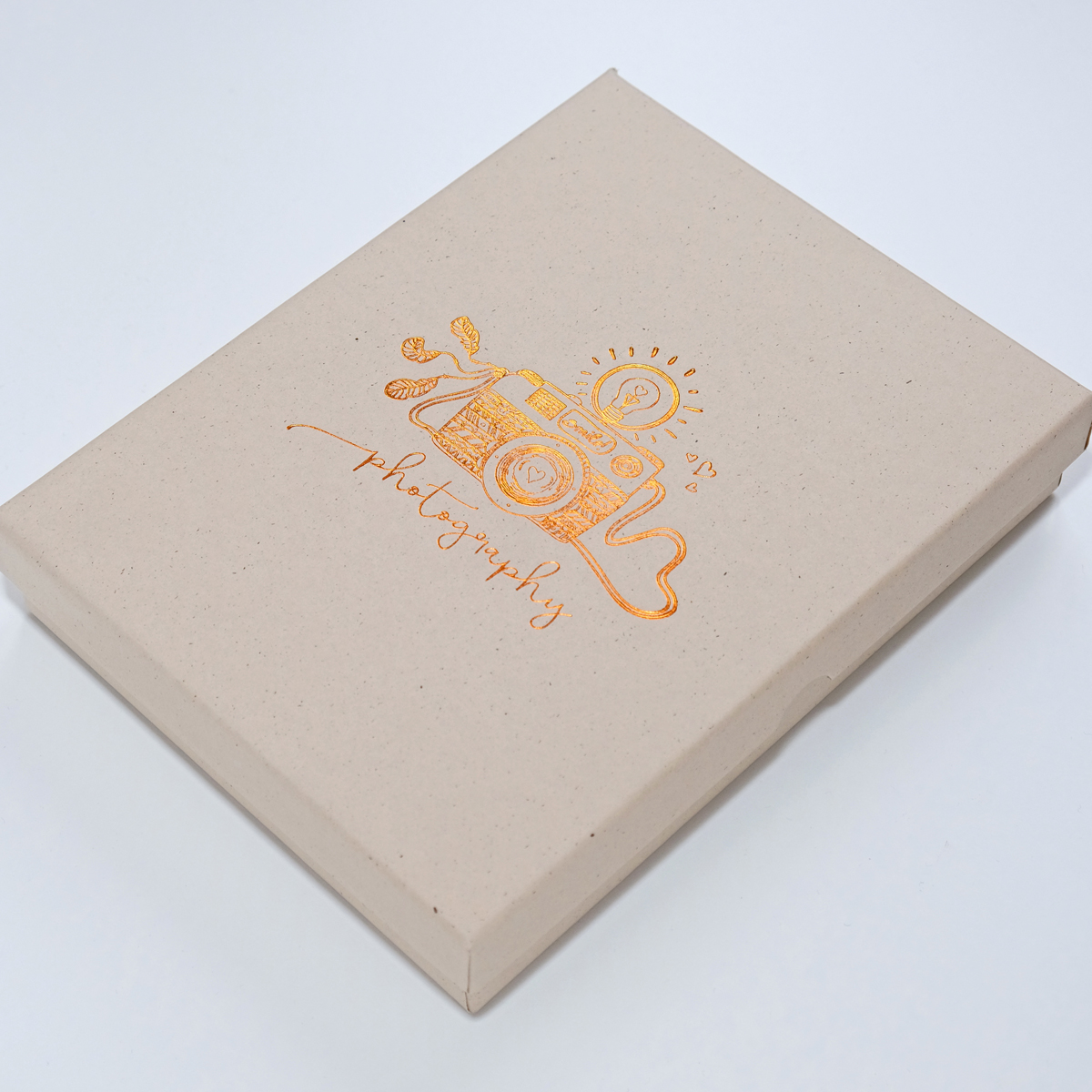 Bilderbox mit Dekorprägung