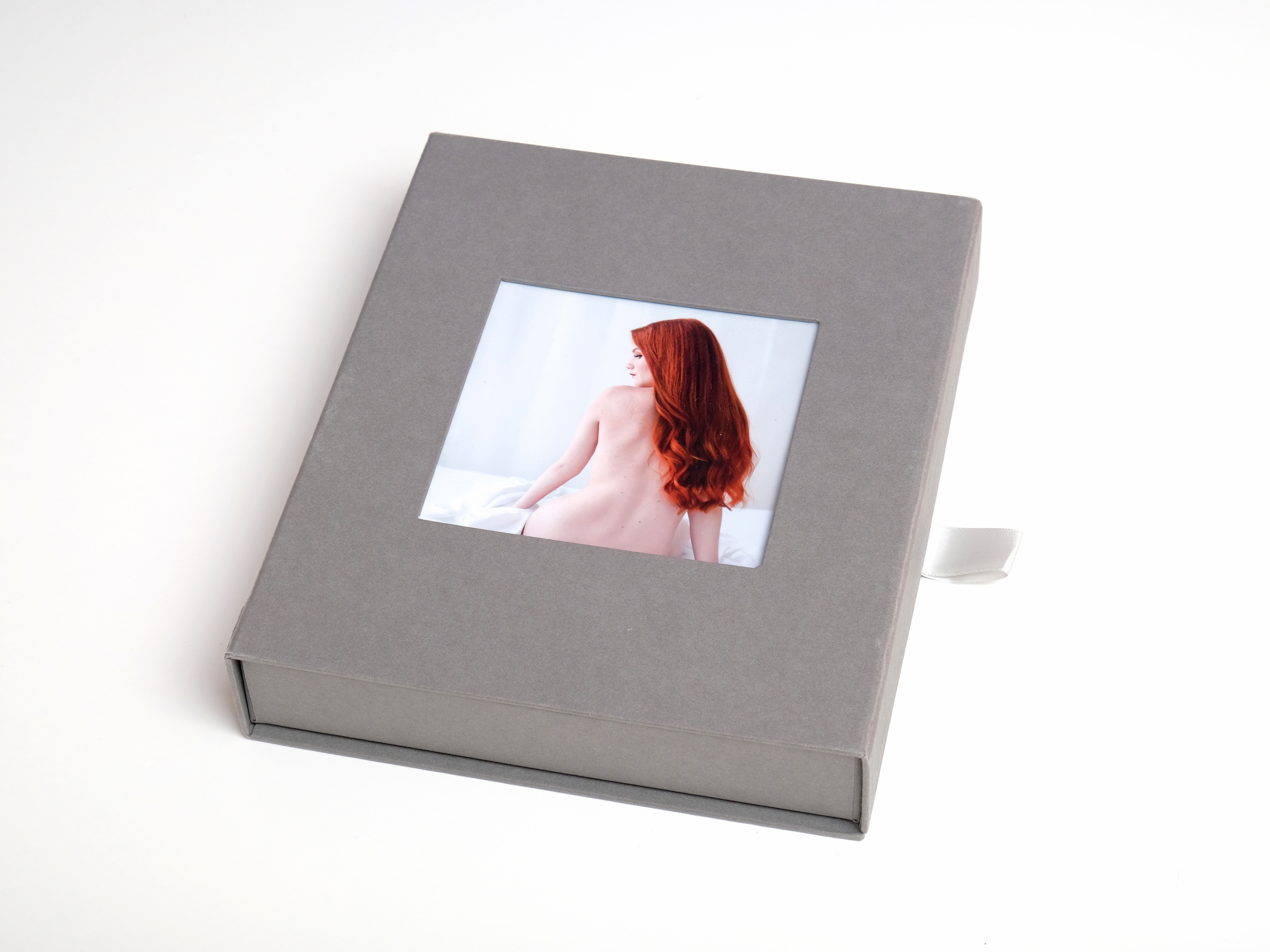 Portraitbox mit Bildausschnitt für 20x25 Magnetverschluss