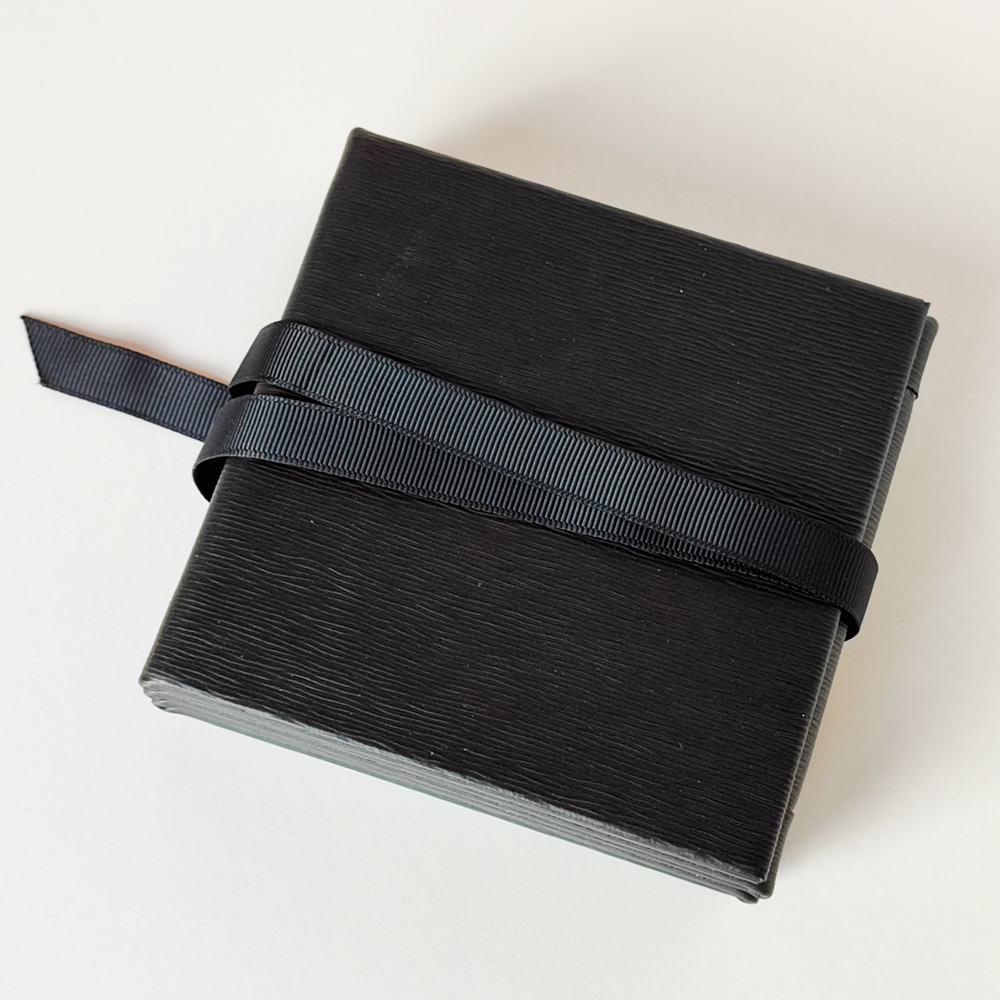 Zick-Zack 10x10 cm, Vinyl Schwarz