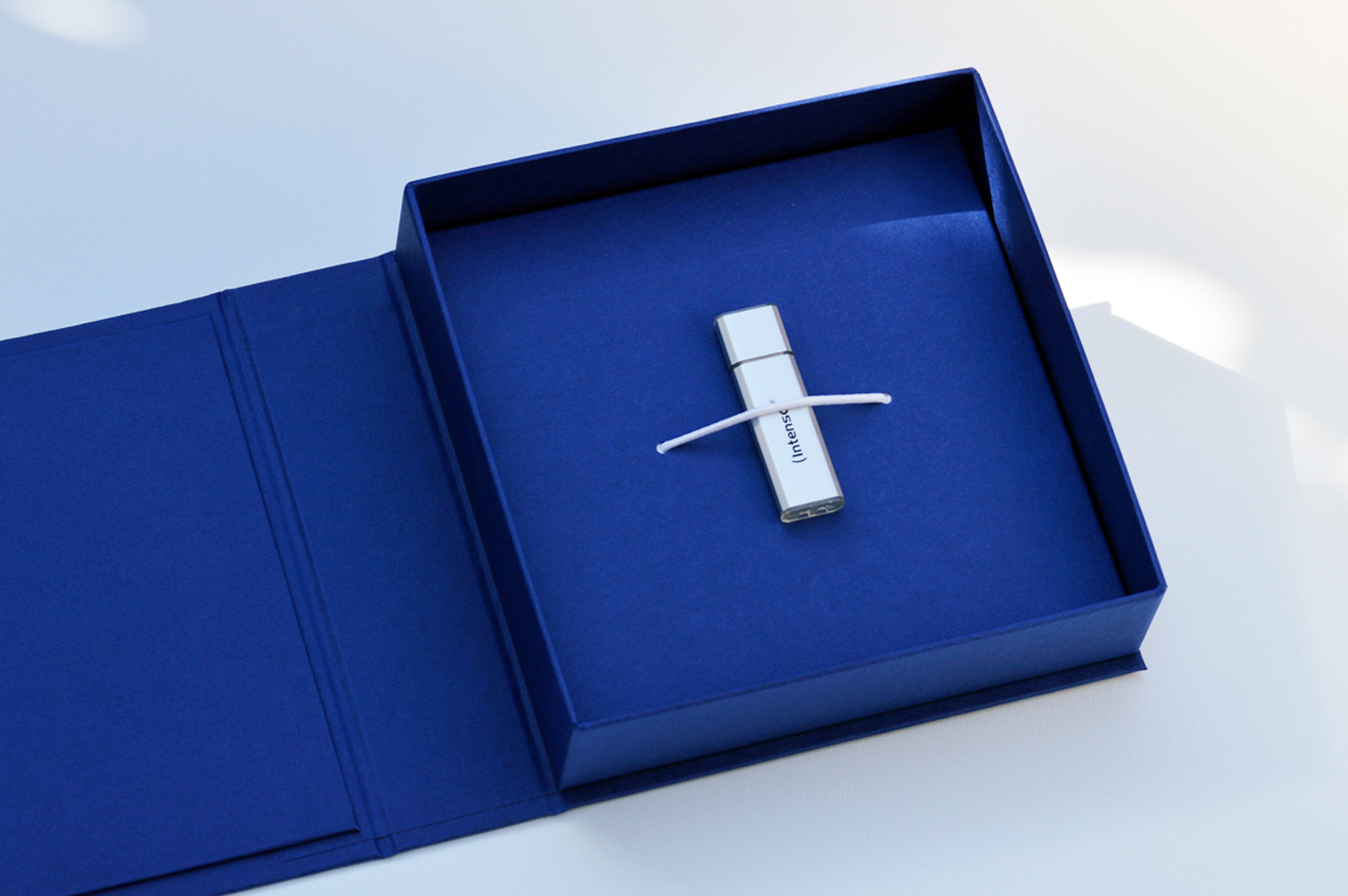 Box für einen USB Stick